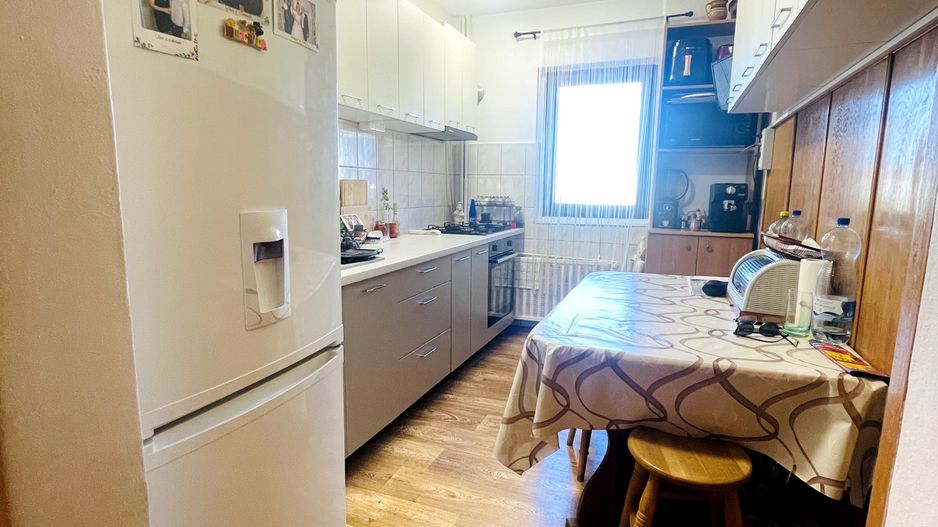 Apartament cu 3 camere – Zona Nufărul, Oradea - Poză 8