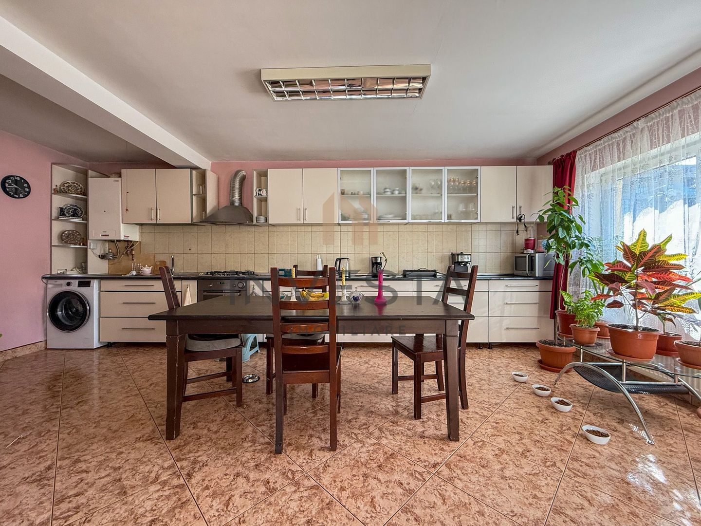 Casa individuala, Cartier Europa, retrasa de la strada principala! - Poză 6