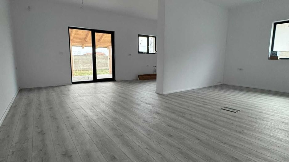 DUPLEX PARTER, MOSNITA NOUA, TOATE UTILITATILE - Poză 3