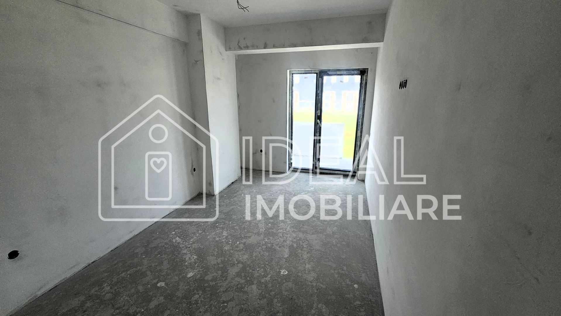 Apartament 2 camere si balcon la cheie, zona Doamna Stanca - Poză 3