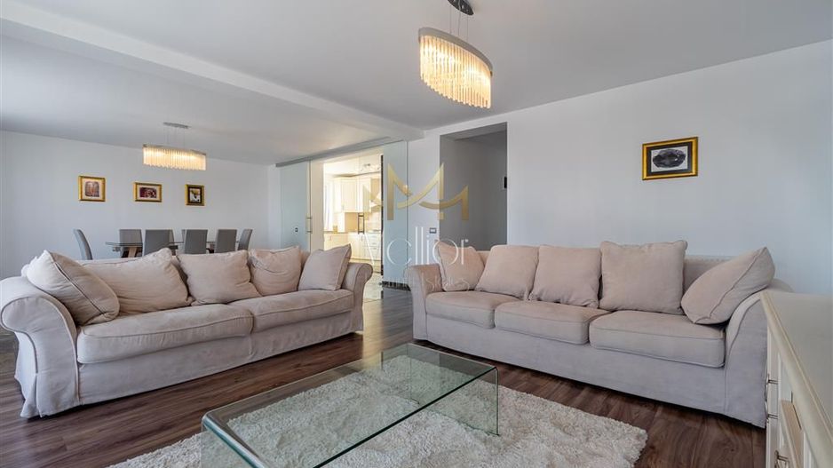 Penthouse superb cu 4 camere + terasa in Borhanci! - Poză 2
