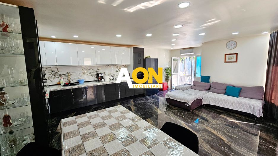 Casa 3 camere, mobilata, utilata, 600 mp teren, zona Prefectura - Poză 10