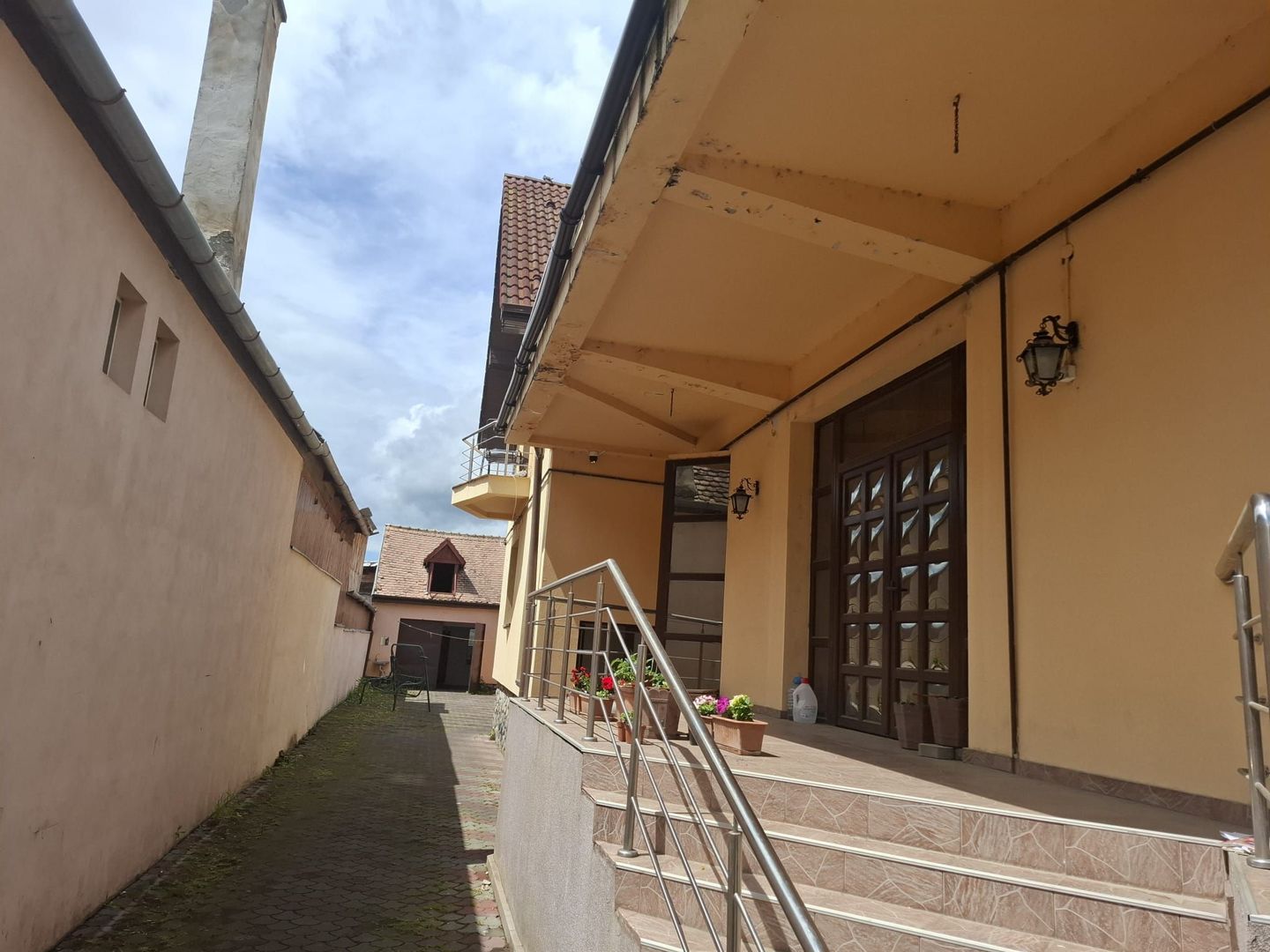 Casa - Pensiune-spatiu cazare muncitori, Turnisor - Sibiu - Poză 4