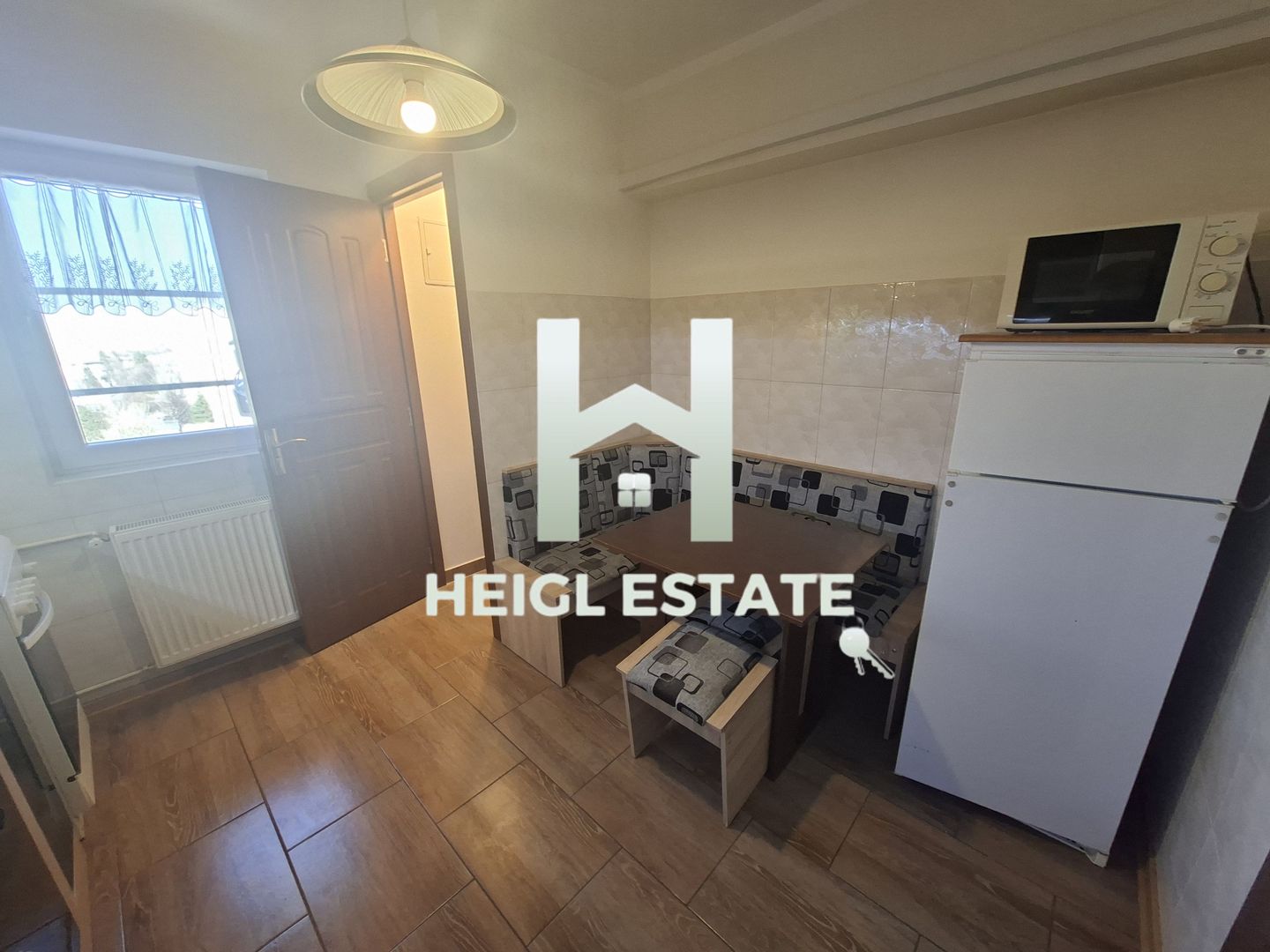 Apartament spațios cu 3 camere in zona Circumvalațiunii - Poză 5