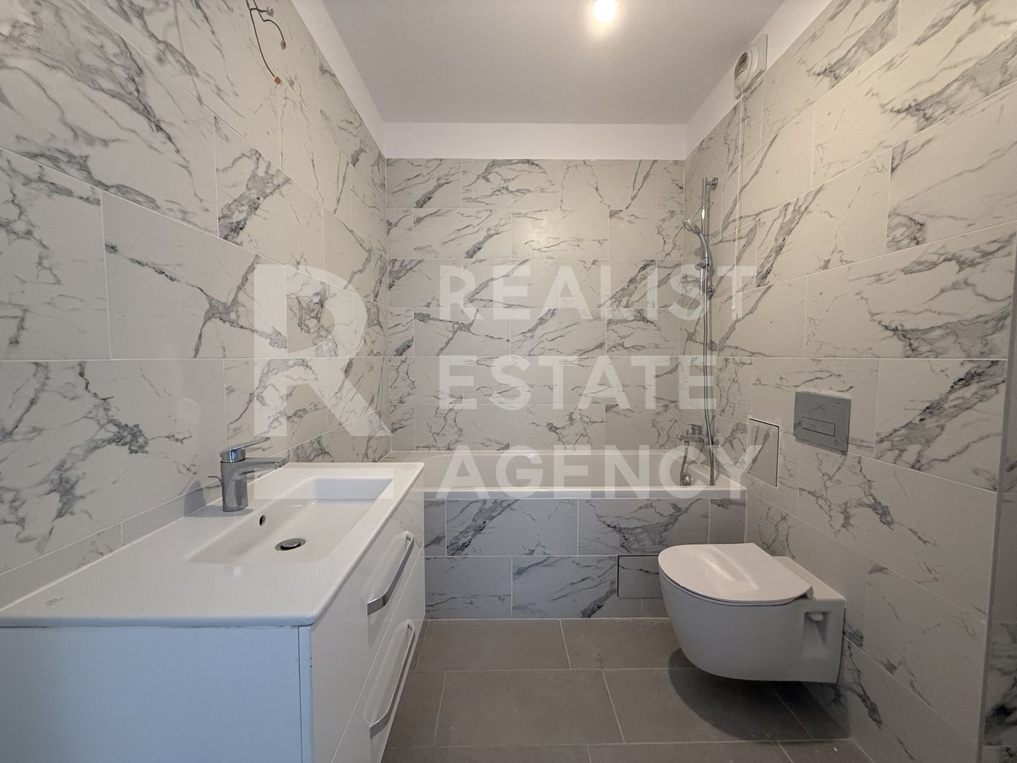 Studio modern de vânzare în nordul capitalei, lângă pădure - Poză 4