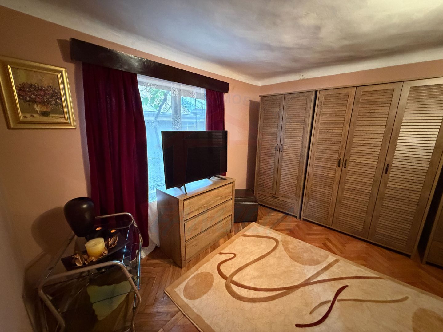 700 mp, teren intravilan, zona Centru, 150.000 euro - Poză 10