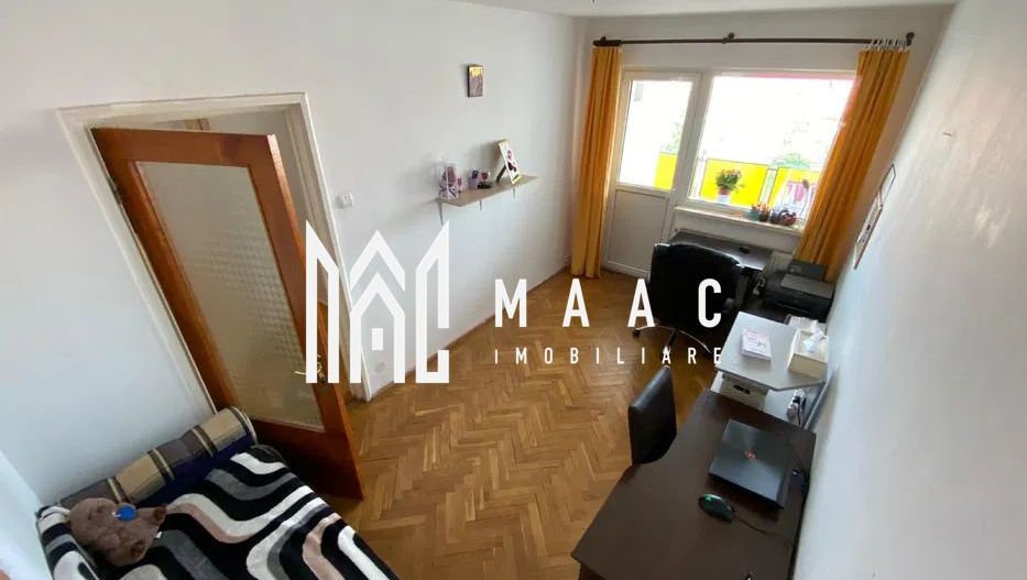 Apartament Mihai Viteazu | Decomandat | Balcon 10 mp - Poză 3