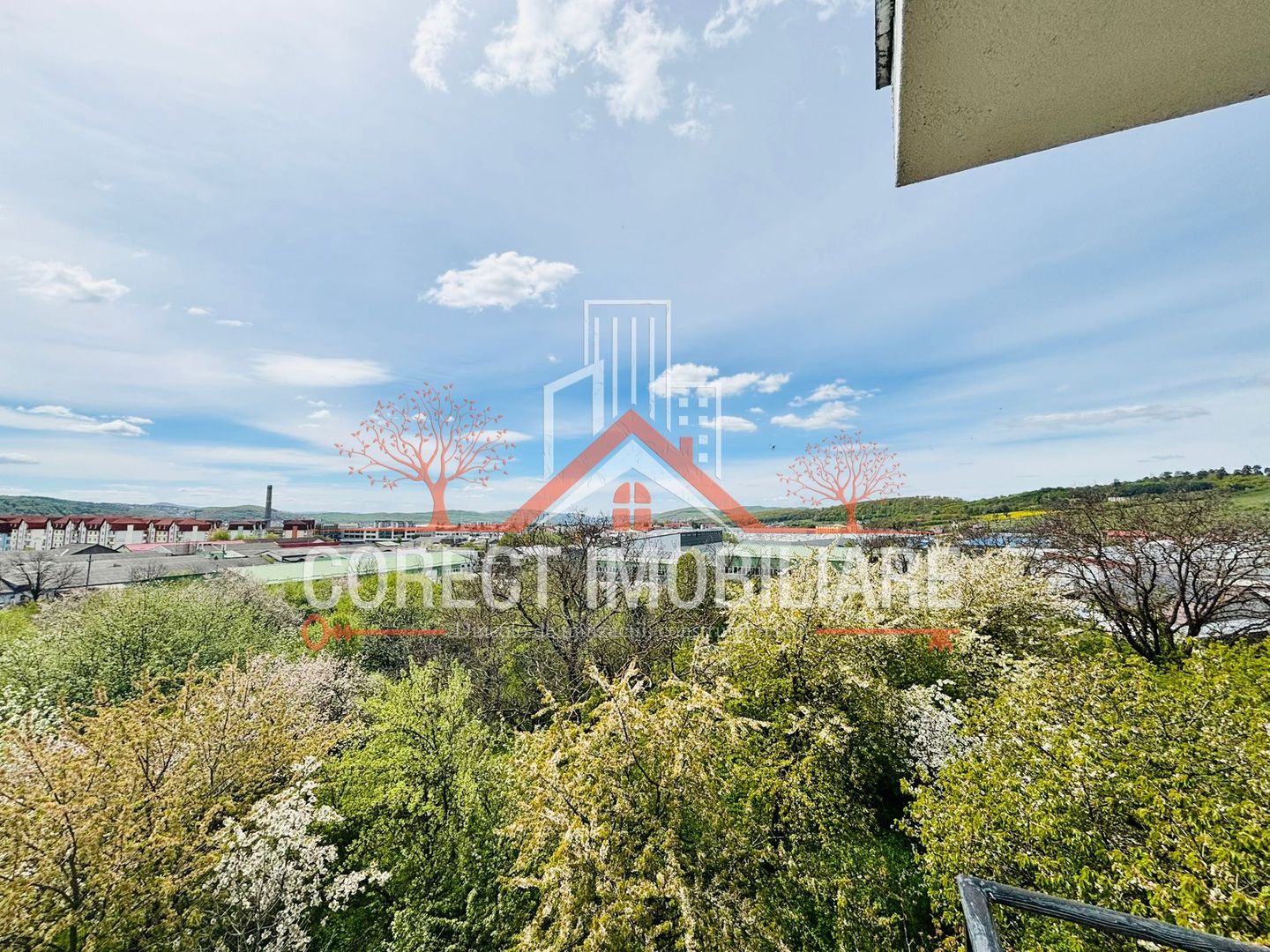 Apartament de vanzare cu 2 camere , cu vedere panoramica - Poză 18
