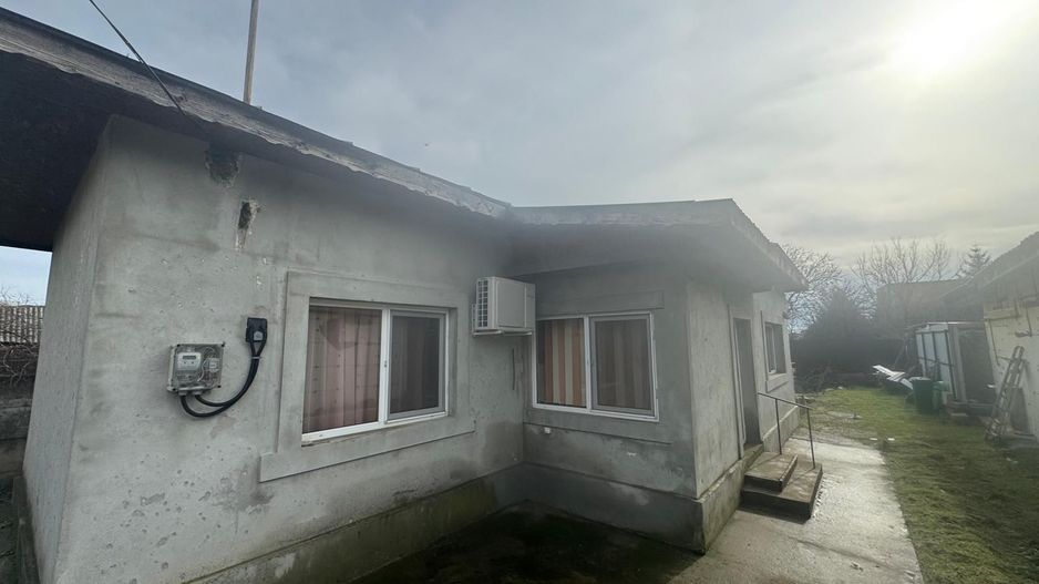 Casă de vânzare – Strada Mugurilor - Poză 1