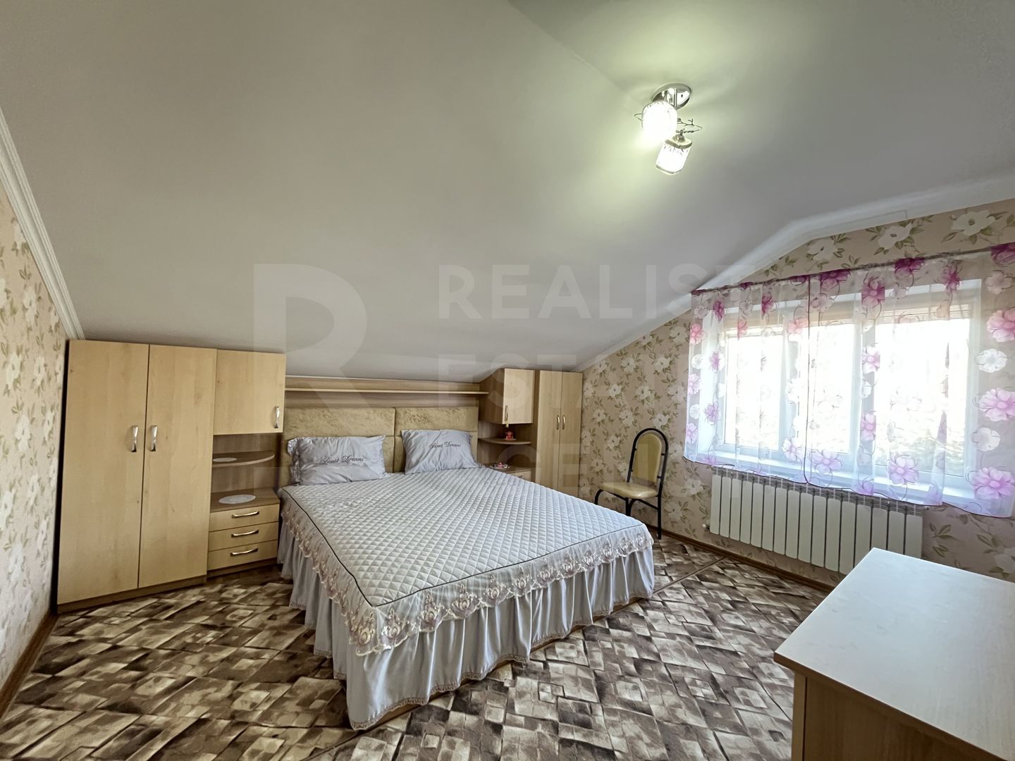 Vânzare, casă, 2 nivele, 6 camere, str. Primăverii, Budești - Poză 6