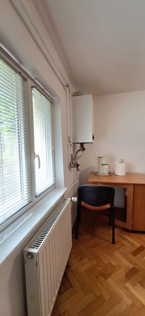 Apartament renovat cu 3 camere - zona Andrei Saguna - Poză 11