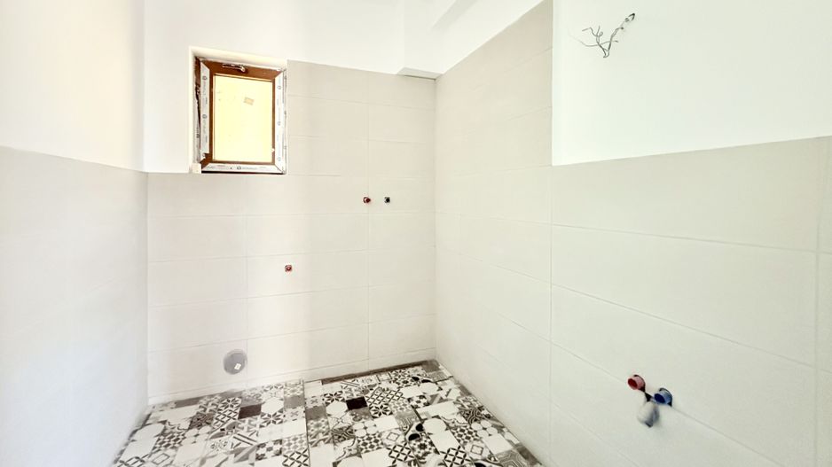 Preț redus 10.000 Eur | Casa finisata, teren 450 mp, in Pecica - Poză 10