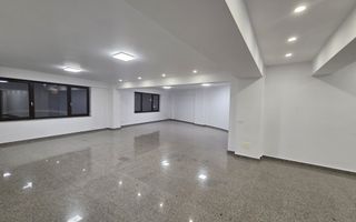 Spatiu comercial, Damaroaia/ Petrom City, terasa 37mp+boxa+2locuri par - Poză 7
