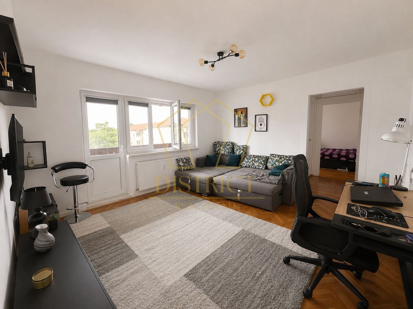 Apartament cu 2 camere | Spitalul Judetean - Poză 4