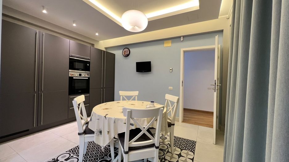 MOGOȘOAIA – VILĂ CU 4 CAMERE, TEREN 971 MP, CURTE ȘI GRĂDINĂ! - Poză 3