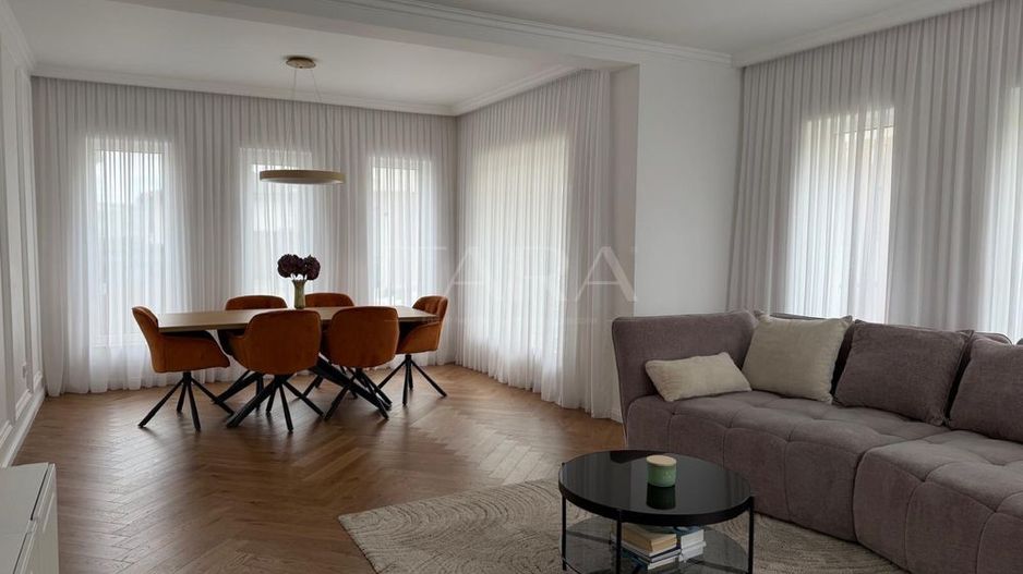 Duplex modern cu curte proprie, în zonă liniștită, aproape de pădure. - Poză 1