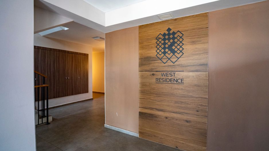 Apartment 3 camere, lux , zona Universității - Poză 8