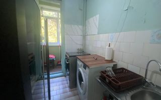 Apartament compact de vanzare, trei camere,  Apusului, 0% comision cumparator - Poză 12