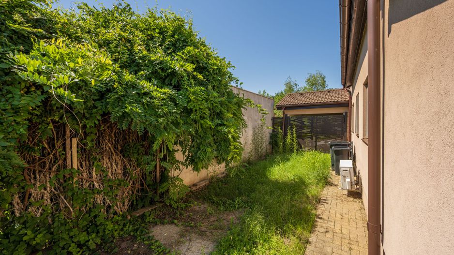 2 Vile individuale in Paradisul Verde P+M, caramida, ideal familii - Poză 94