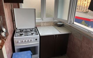 Apartament 3 camere, decomandat, centrala proprie | Auchan Titan - Poză 6
