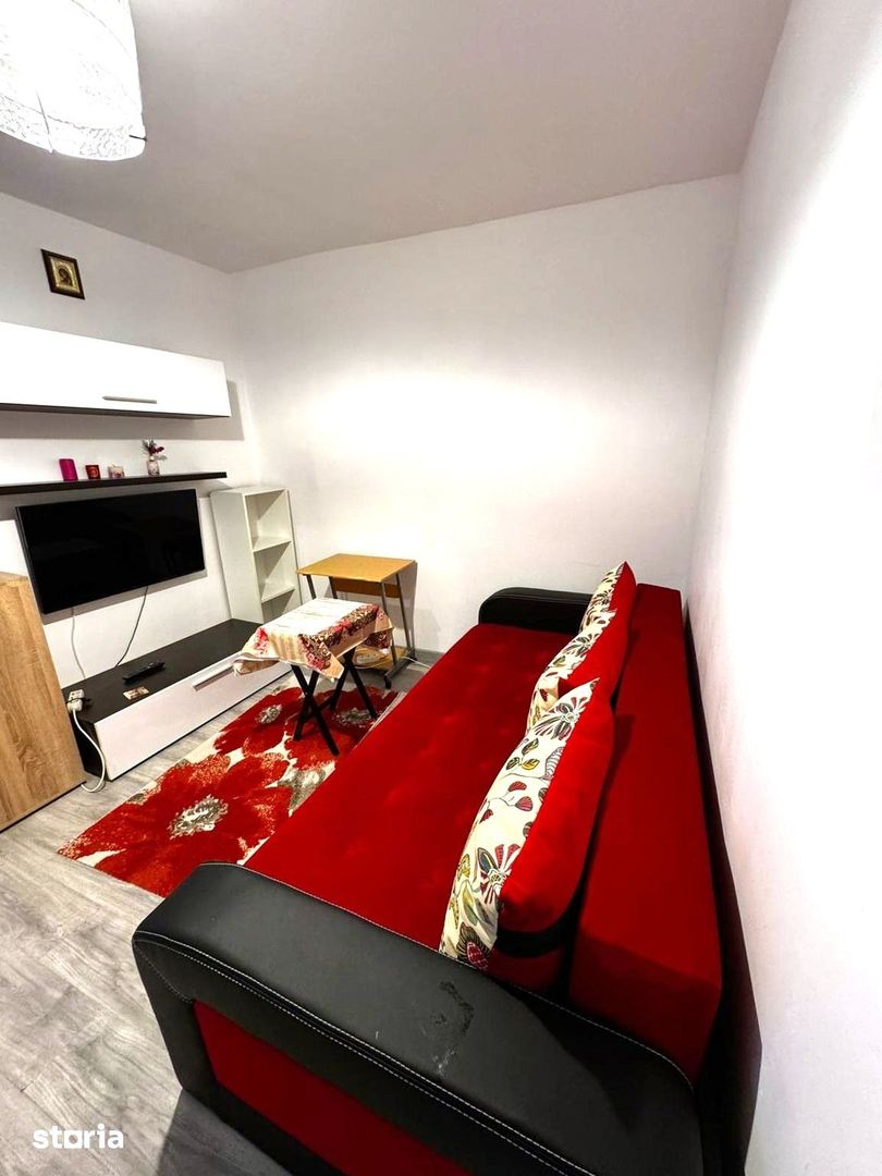 Închiriez Garsonieră Dristor, balcon, lift, 5 min metrou, AC ✨ - Poză 4