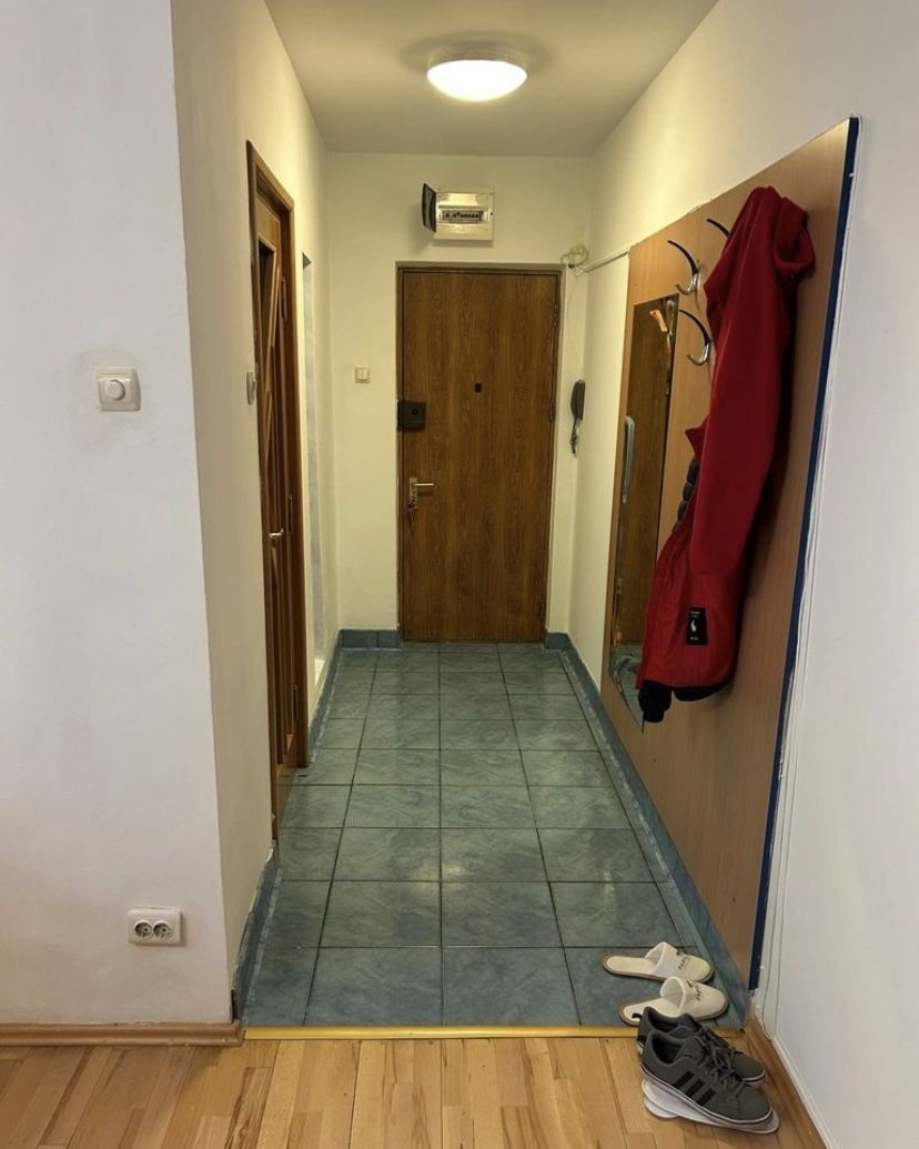 Apartament spatios, trei camere, Vatra Luminoasa - Poză 4