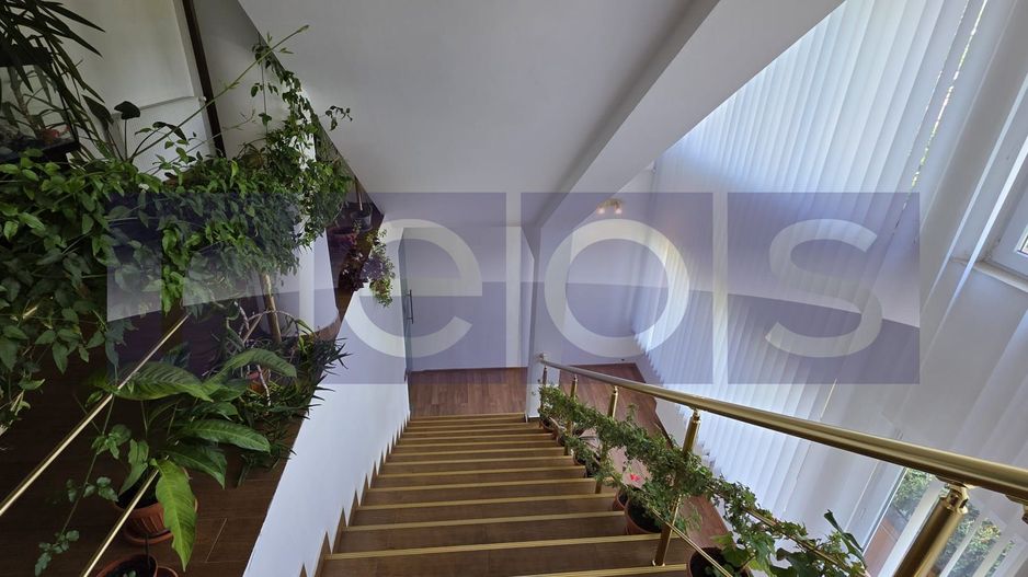 VANZARE CASA 7 CAMERE | PISCINA ACOPERITA | ZONA VATRA LUMINOASA - Poză 19