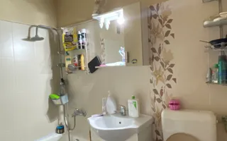 Apartament 3 camere de vânzare | Parter | Zona Micro 16 - Poză 16