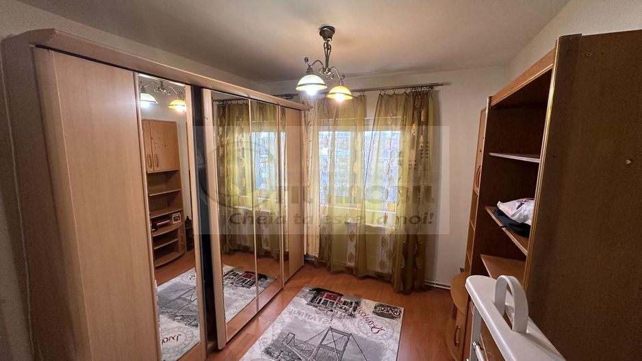 Apartament 97 mp, 4 camere decomandat, CUG-Selgros – 165.000 € - Poză 4