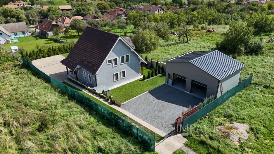 Vilă unică cu teren generos și vedere superbă în Sălicea! - Poză 4