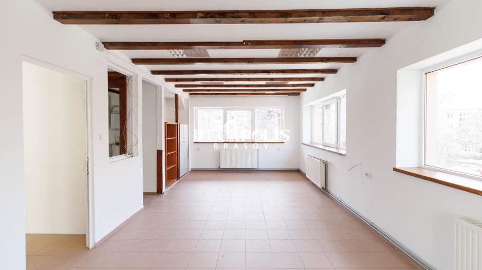 Chirie clădire centrul civic | Brașov | 500mp | 5000€ - Poză 12