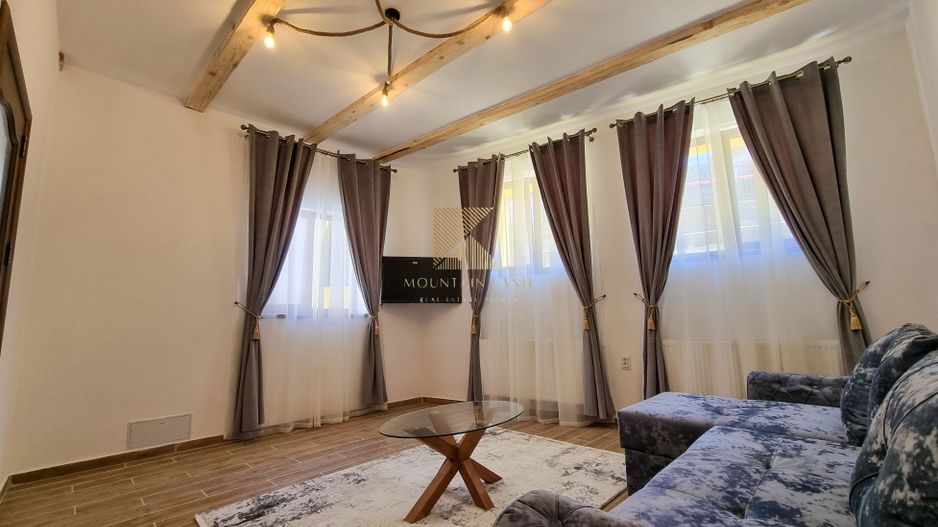 Casă individuală complet renovată, situată în centrul istoric al Brașo - Poză 10