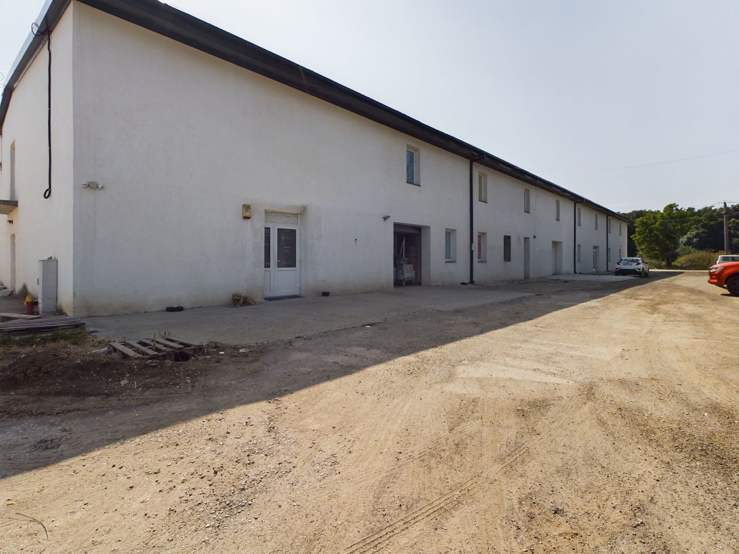 Hală de închiriat 360mp Calea Bodrogului - Poză 2