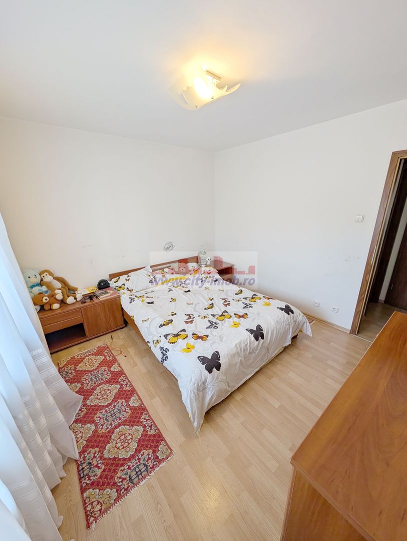 Vanzare Apartament 3 camere Curtea de Arges, Judetul ARGES - Poză 15