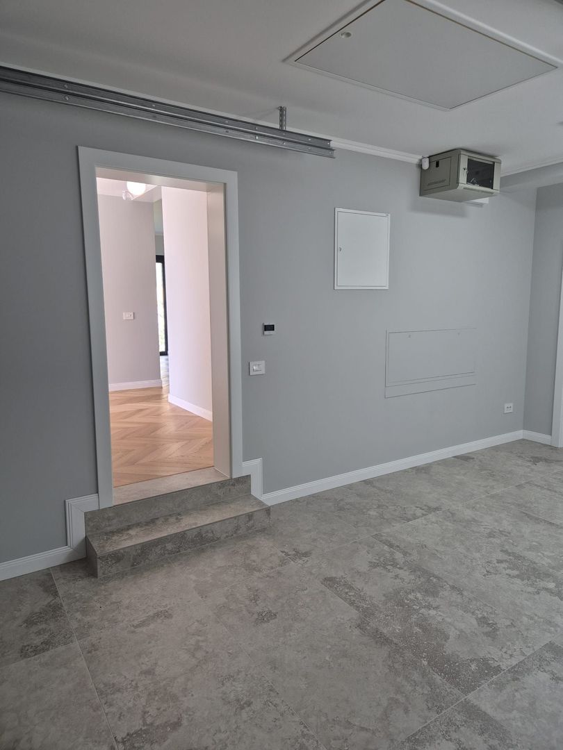 Locuinta individuala cu garaj si teren de 1000mp - Poză 12