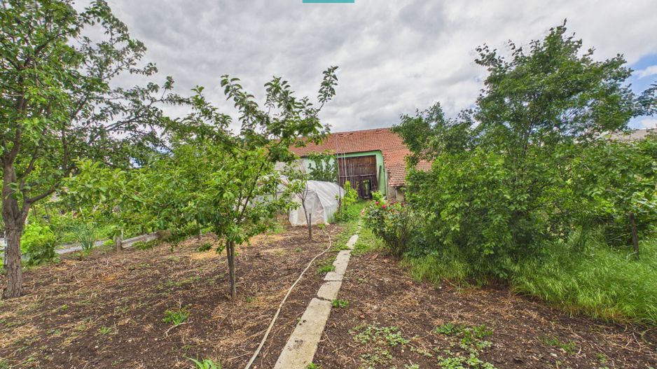 Casa cu teren 1050mp, Aradul Nou - Poză 5