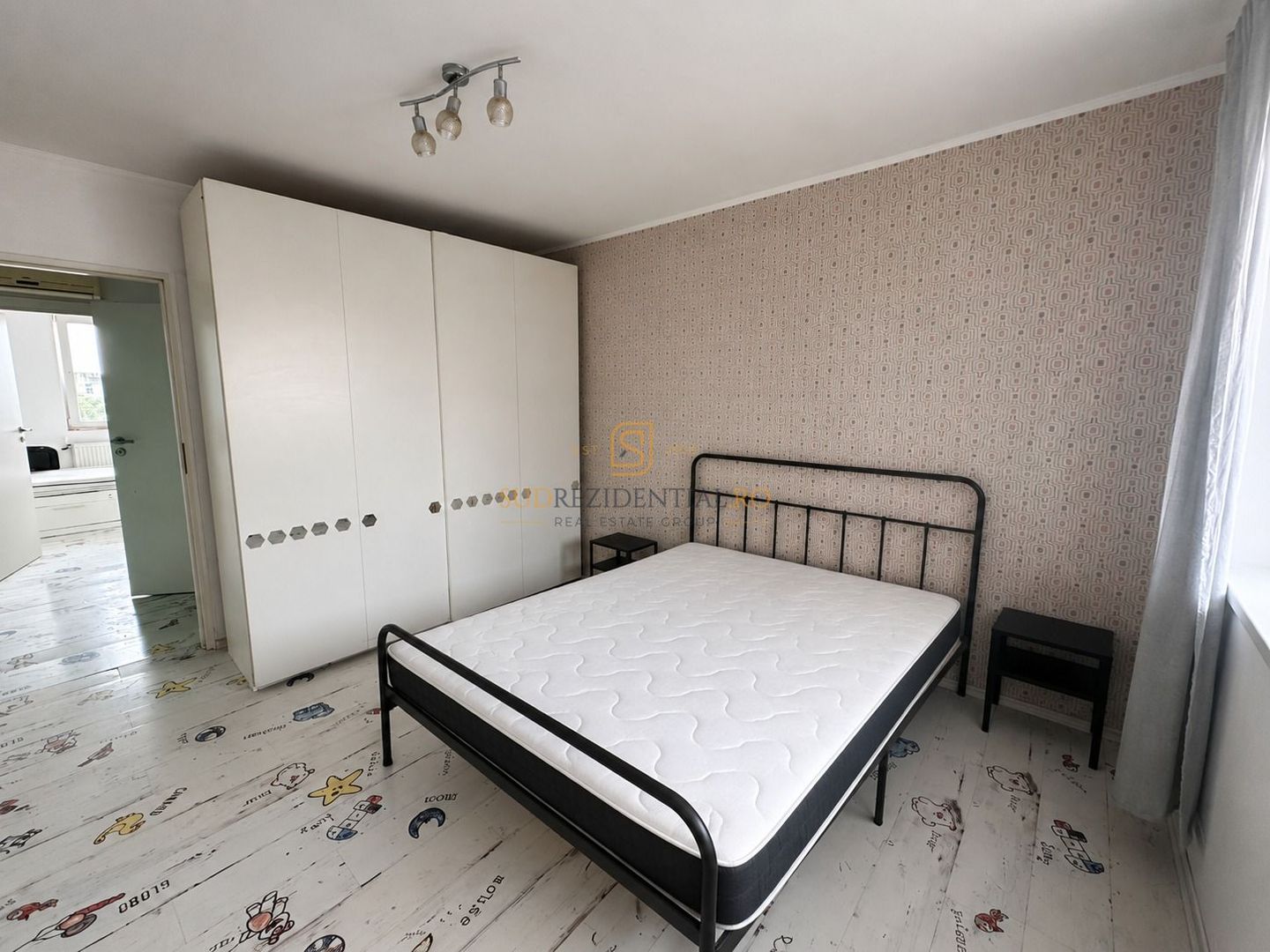 Apartament cu 3 camere de închiriat, aproape de metrou Piața Sudului - Poză 3