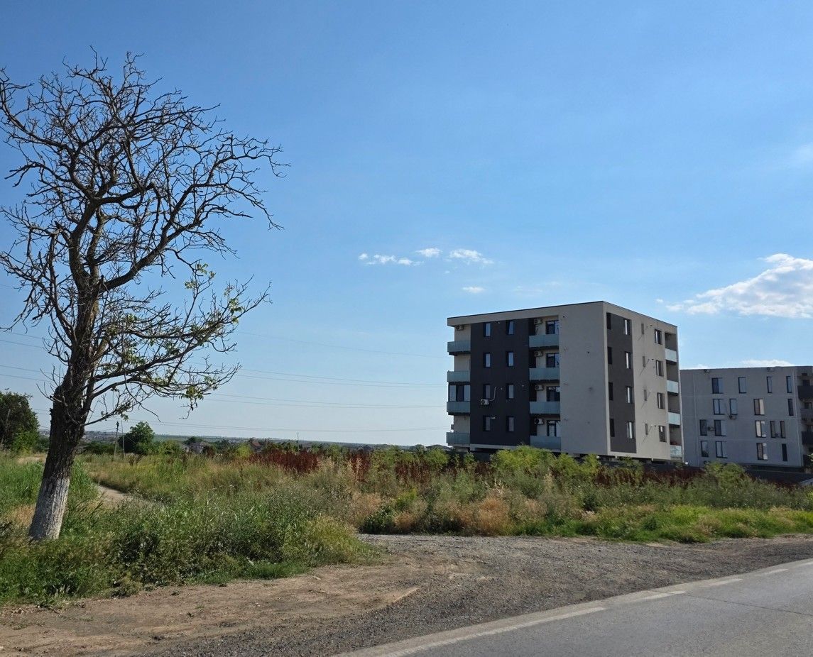 Teren Intravilan 4.390 mp – Lazu | Dublu Acces | 0% Comision - Poză 3