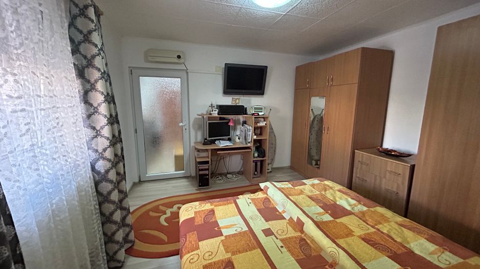 Vila P+M zona noua de vile Navodari - Poză 6