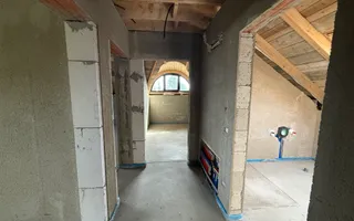 Casă semifinisată în Horodnic de Sus | 203 mp | Teren 1.000 Mp - Poză 15
