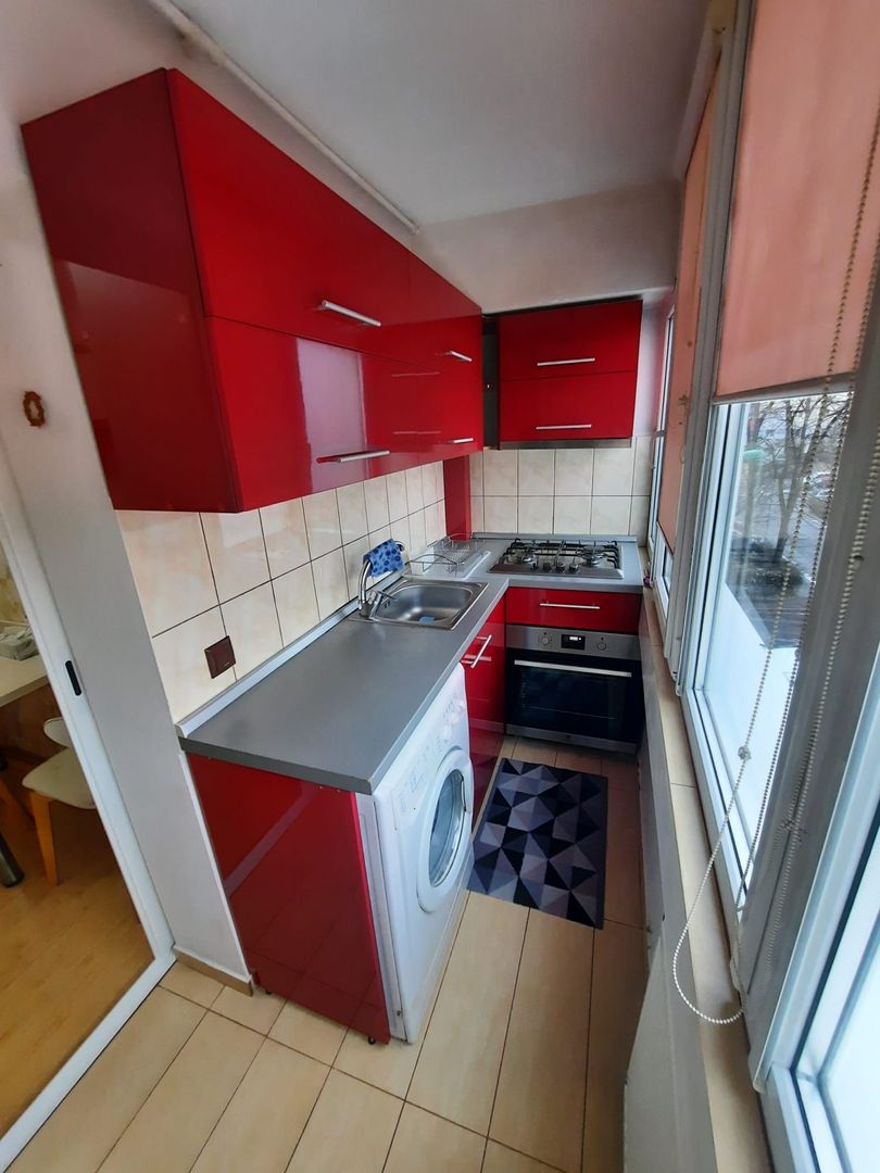 Inchiriere 2 camere decomandat - Poză 6