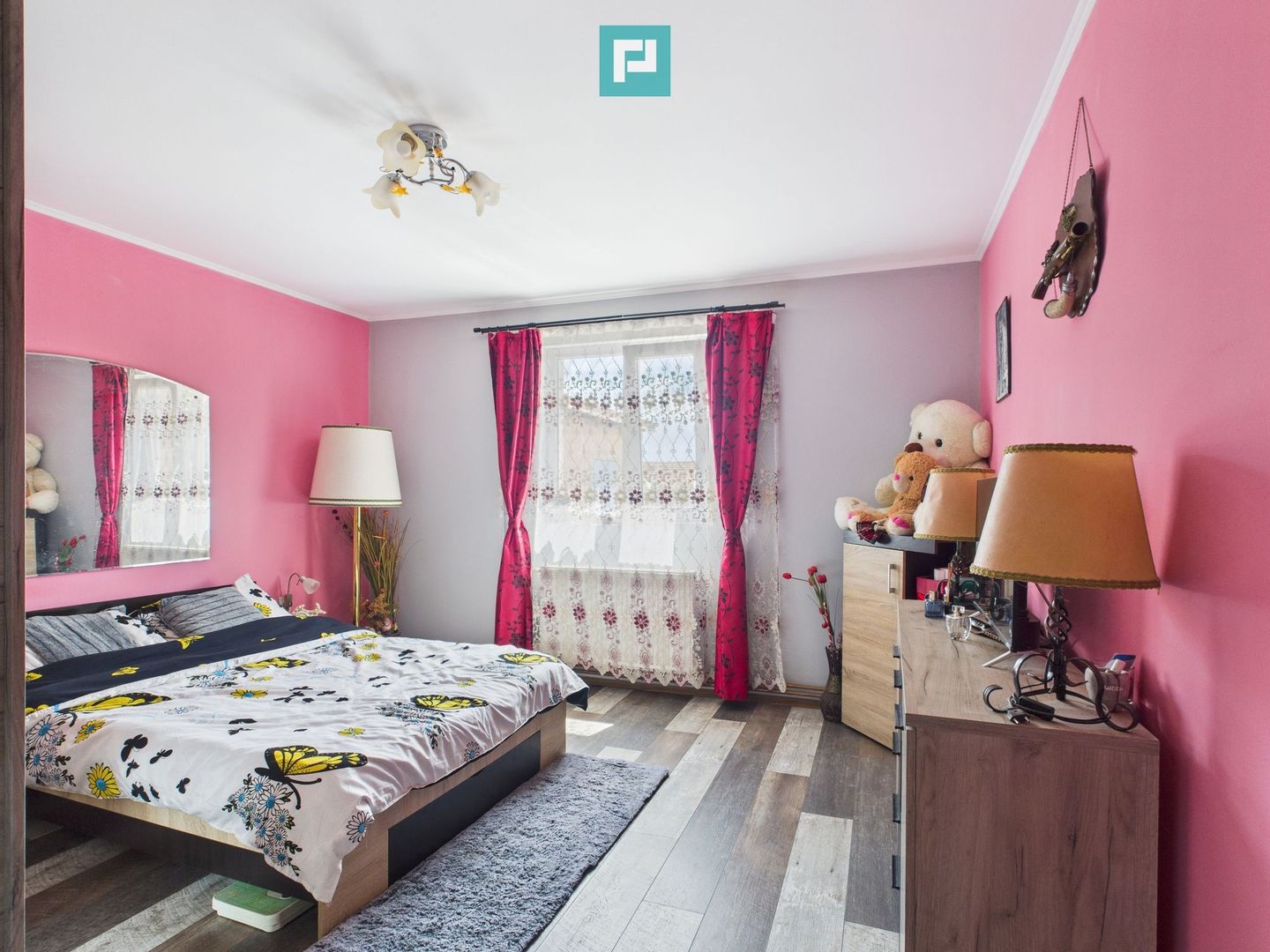 Casă spațioasă cu grădină în Topolovățu Mare - Poză 23