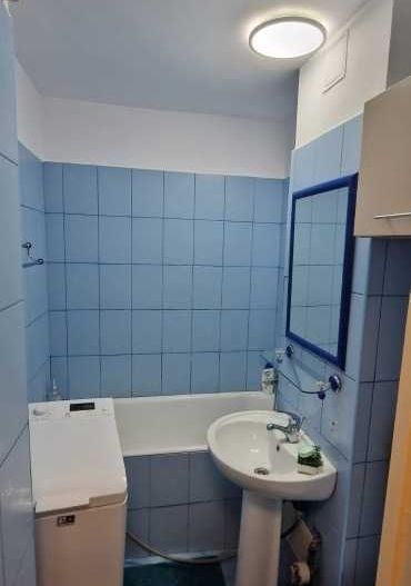Apartament 2 camere, parcare inclusa, balcon, metrou 4 minute - Poză 7
