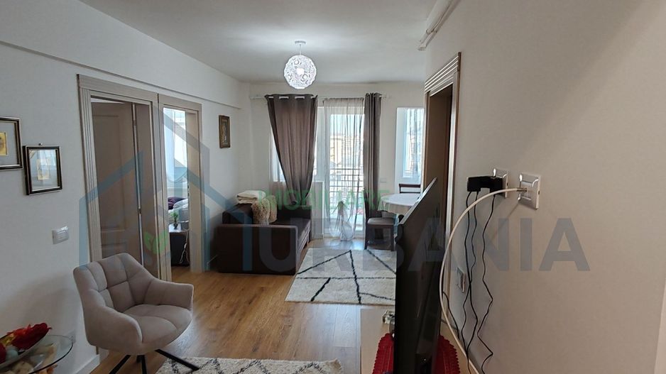 Închiriez apartament 2 camere in Vișan - Poză 8