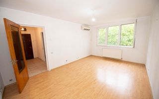 Apartament cu 3 camere de vanzare, 64 mp, decomandat, Politehnica - Poză 1