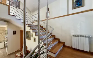 Vila cu 6 camere *485 mpc // *1.670mp teren* // 8 locuri parcare // Sisești - Poză 26