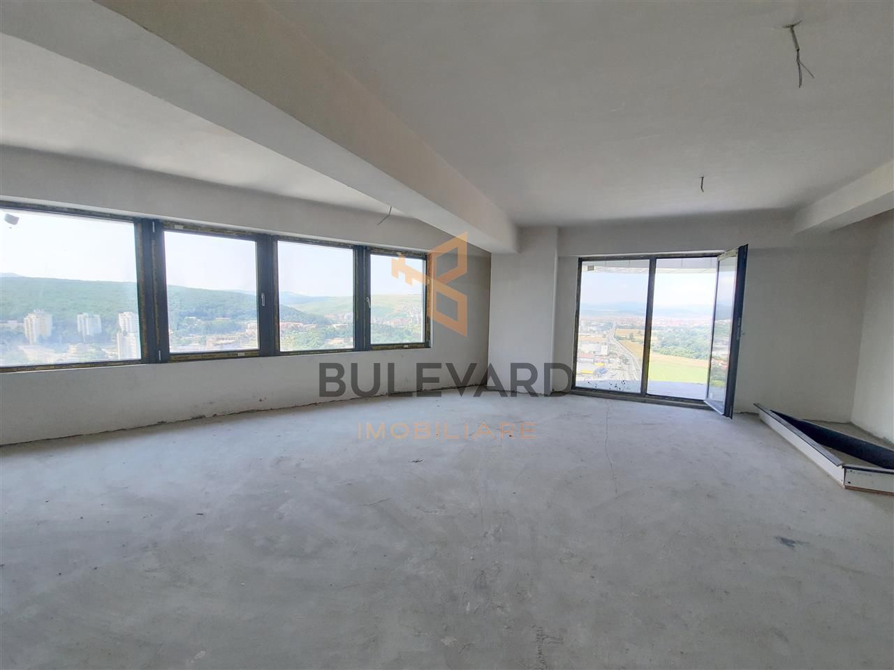 Comision 0. Apartament 3 camere + terasa 13 mp view superb! - Poză 4