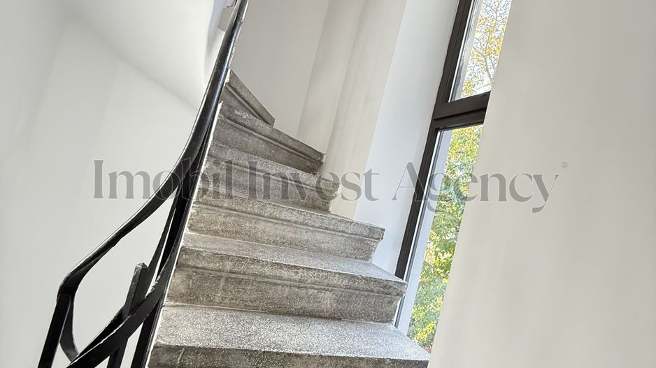 Vilă interbelică restaurată – Dorobanți Capitale 363 mp utili - Poză 19