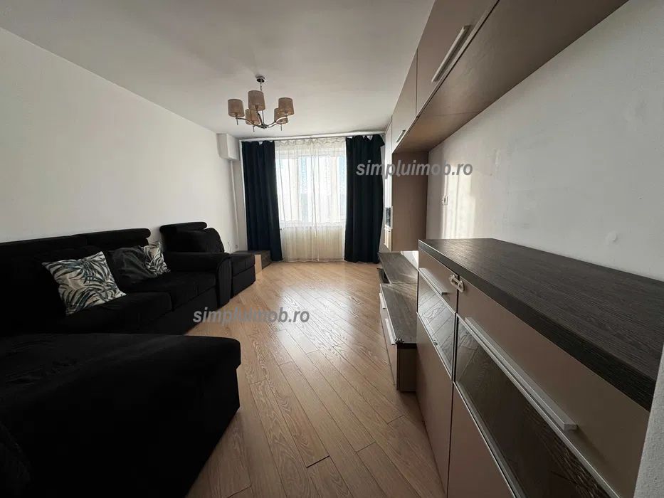 Decomandat Renovat Spatios 4 Camere Colentina - Poză 2