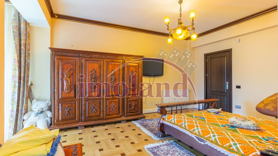 Vila cu piscina si garaj - 6 dormitoare - Pantelimon - Poză 21